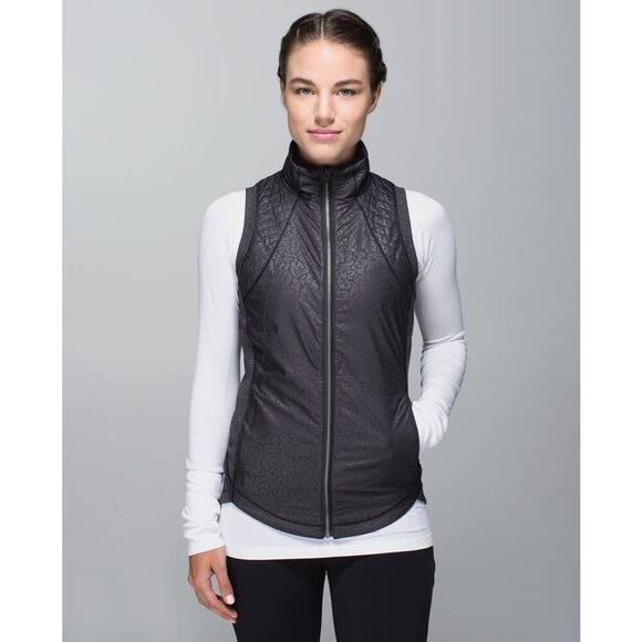 Lululemon Rebel Runner Vest - Picture 1 of 7